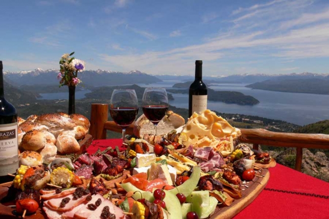 BARILOCHE Snow � Arelauquen Refuge