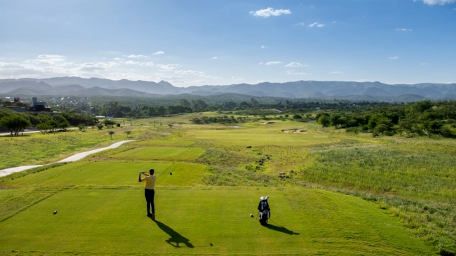 GOLF I � BUENOS AIRES & C�RDOBA GOLF EXPERIENCE