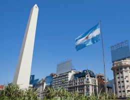 Argentine & Chilean Patagonia � Andean Crossing & Iguaz�